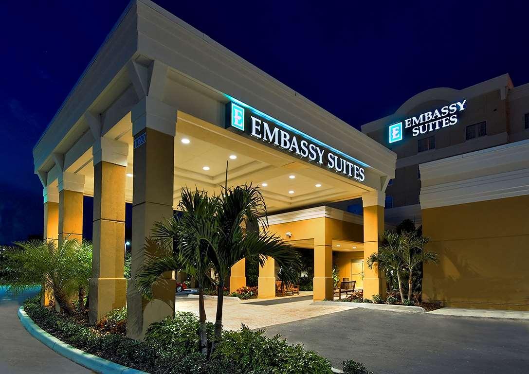 Embassy Suites By Hilton Tampa Brandon Heartland Esterno foto